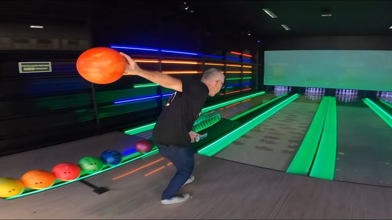 Dicas de como jogar boliche e fazer um strike