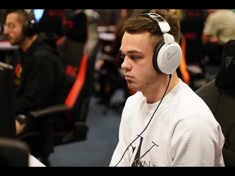 FUT Champions Cup Stage II | Day 2 Highlights