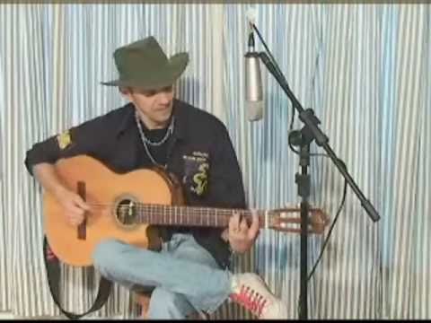 Clipe Aqui estou para cantar - Carlos Magrão Gospel