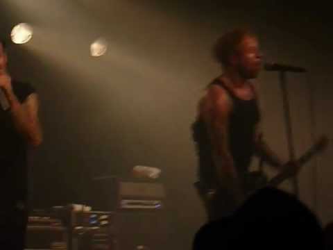 Donots - [live @ live music hall, cologne 12-05-12]