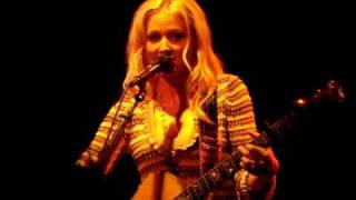 Jewel singing at the Roxy - Sometimes it be that way (With Story)