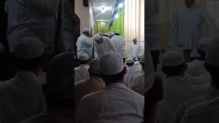 Download lagu Qasidah Al Habib Hasan bin Al Imam Al Habib Abdullah bin Umar Asy Syatiri (rouhah haul habib hasan b mp3 Download lagu Qasidah Al Habib Hasan bin Al Imam Al Habib Abdullah bin Umar Asy Syatiri (rouhah haul habib hasan b mp3