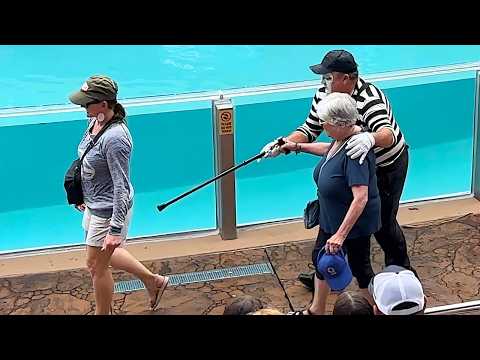 Tom the Mime's Hilarious SeaWorld Antics! 😂 | Tom the Mime