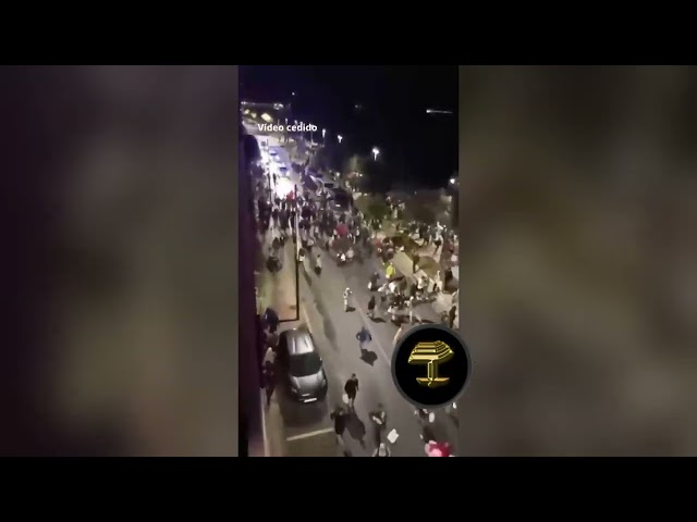 Avalancha y caos en el traslado de los marroquíes al muelle de Ceuta
