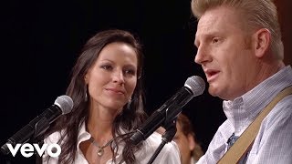 Joey+Rory - A Bible And A Belt (Live In Columbia, TN/2018)