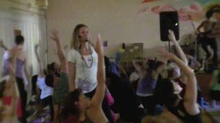 Michael Franti - Pray for Grace - YogaTree - Power to the_Peaceful - Janet Stone - 06-20-10
