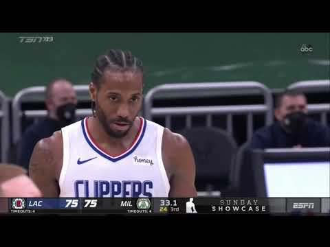 NBA: KAWHI LEONARD WITH THE SPIN-MOVE FINISH