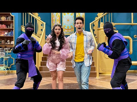 ANDIAMO NEL LABORATORIO DEGLI SCIENZIATI DI NASCOSTO!!