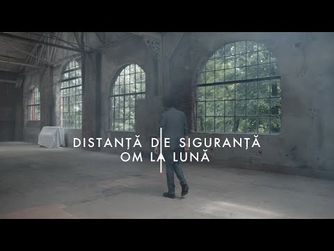 om la lună — Distanță de Siguranță