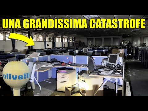 SONO SCAPPATI TUTTI QUANTI DA UNA CATASTROFE! - TROVIAMO UN CALL CENTER NELLA OLIVETTI ABBANDONATA!