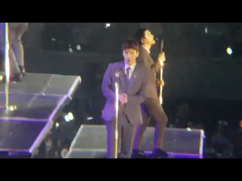 180428 The EℓyXiOn in Manila - BOOMERANG CHANBAEKHUN FOCUS