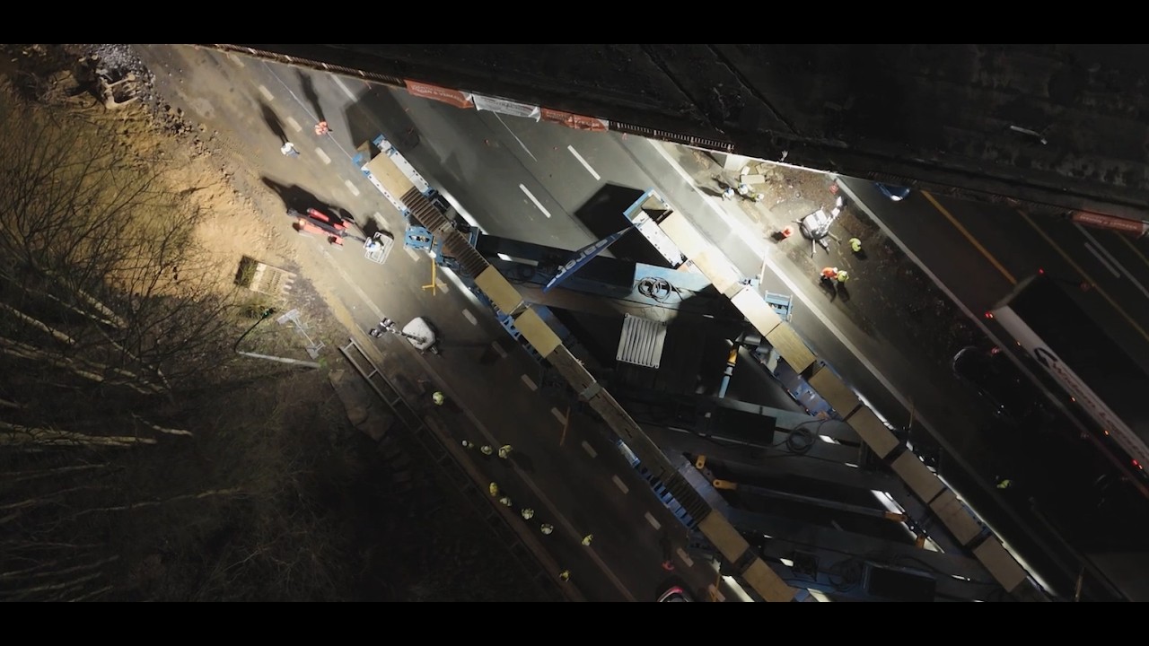 Uitrijden brugdelen E40 Bertem