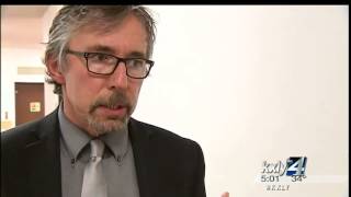 Murder suspect John Lee pleads not guilty to eluding charge