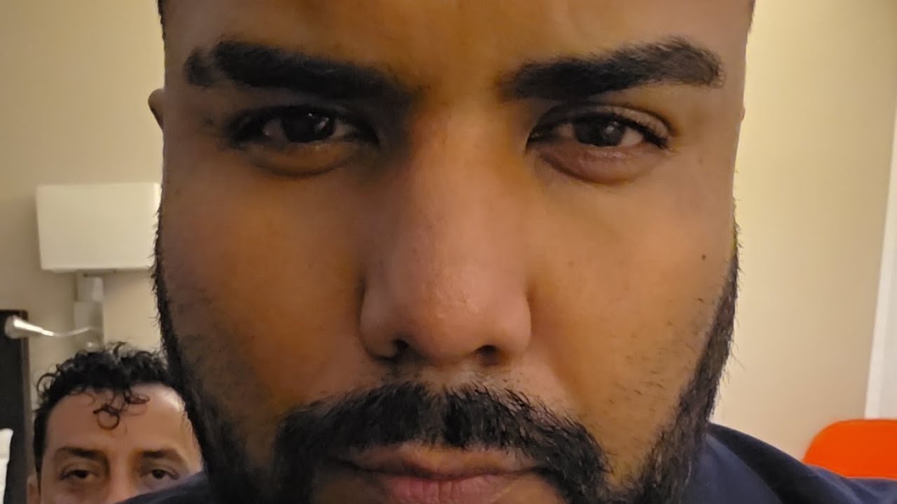 El DoQmentalista en vivo desde el hotel 2