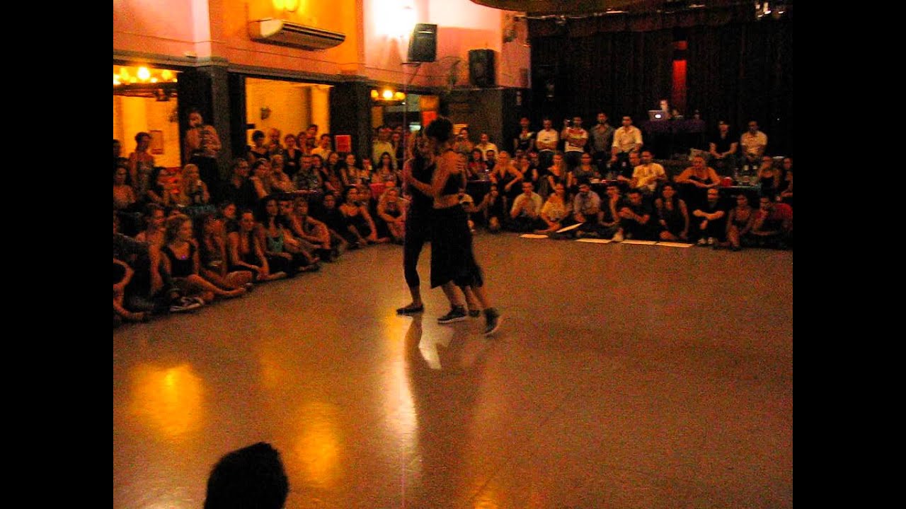 ROCIO LEQUIO y MARIANA SOLER en Viva La Pepa! Milonga