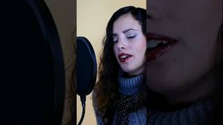 Caro Gesu Bambino - Ana Martin - Greisy Ellens. #musica #cover #cantantecubana #greisyellens #short
