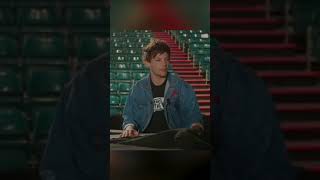 One Direction: When Niall &amp; Liam recreated the Larry X Factor hug #shorts