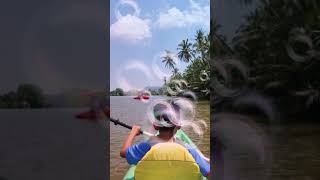 preview picture of video 'ទេសភាពនៃការចែវទូកនៅ ឧស្យានដងព្រែក ខេត្រកំពត កម្ពុជា Dorng Preak, Kampot Province, Cambodia'