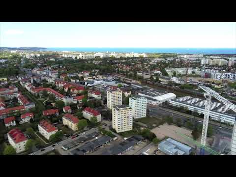 Panorama Oliwy i Przymorza z drona. Widok na Gdańsk Przymorze i Oliwę ze 111 metrów.