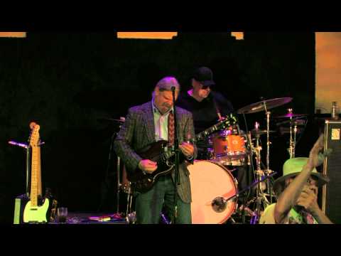 Phil Kitze & The Resonators - Stranger Blues