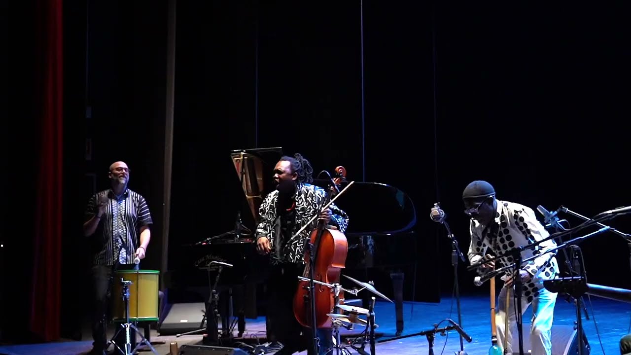 | Abel Selaocoe e Bantu Ensemble | in "Abel Selaocoe & Bantu Ensemble"