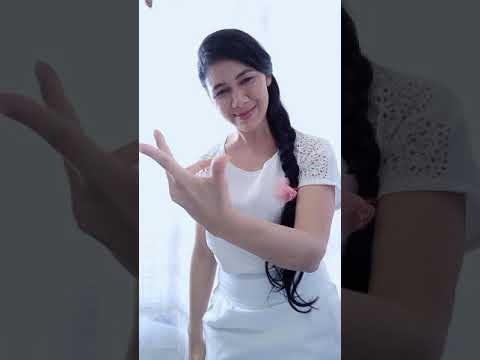 Hino 204 em Libras. Só Jesus é amigo verdadeiro.