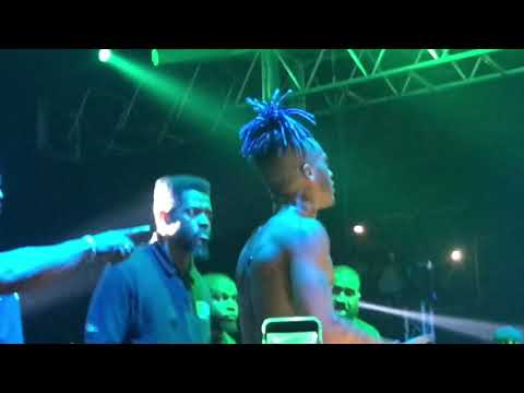 XXXTentacion - Look At Me (Live at Club Cinema in 3/18/2018)