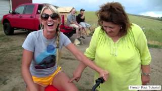 HOW TO FRENCH KISS A SNAKE! - French Kiss Tutorial