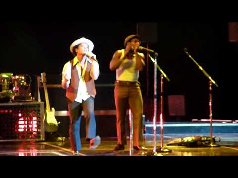 Bruno Mars - Natalie Live at O2 World Berlin 28.10.2013 [HD&HQ]