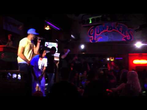 Topwise - How We Get Down (Live @ Tumblers)