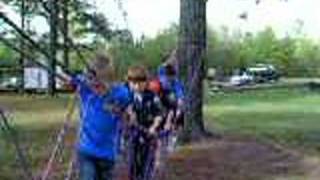 preview picture of video 'Cub Scout 125 Rope Bridge'