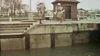 Monty Python, The Fish Slapping Dance