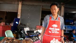 preview picture of video 'วิธีถนอมอาหารของคนอำเภอฮอด ป่าได้มาจากดอยเต่า'