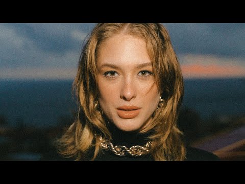 Alessandra Tumolillo - Chesta sera (Official Audio)