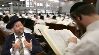 עם הקסקט הפשוט הזה... הוא יישב, עם כל הצדיקים שם למעלה!-הרב אפרים שרבני (הרב אפרים שרבני) - התמונה מוצגת ישירות מתוך אתר האינטרנט יוטיוב. זכויות היוצרים בתמונה שייכות ליוצרה. קישור קרדיט למקור התוכן נמצא בתוך דף הסרטון