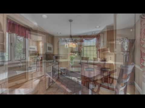 46 Lewis Rd, Swampscott MA - Carmel Harney - Tel 781-367-8996