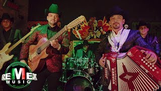 Con la Cuchara Grande Music Video