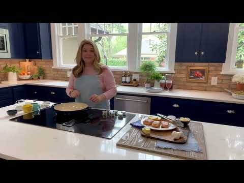 Easy Salmon with Creamy Lemon Dill Sauce