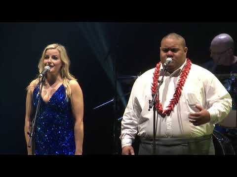 Dirge by The Verlaines, performed in tribute.