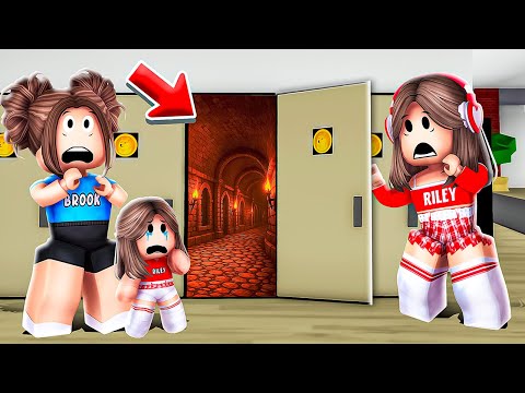 I Found A HIDDEN TUNNEL At Baby Riley's SCHOOL.. (Brookhaven)