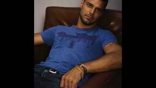 ricky martin...(this is good)