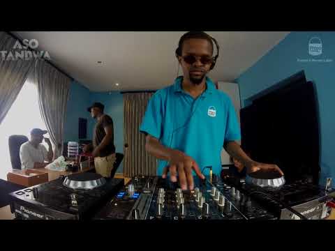 iTolo Music Sessions 021: Aso Tandwa Live Office Mix
