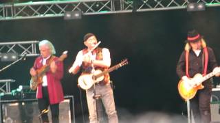 Ian Anderson @ Burg Herzberg Festival 20 Juli 2012 03 - Pebbles Instrumental   Banker Bets, B