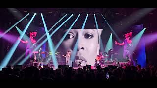 Ne-Yo - Don&#39;t Love Me (Champagne &amp; Roses Tour - Mitsubishi El. Halle Düsseldorf - LIVE - 2024-06-17)