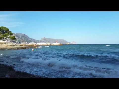 Un minuto en la cala de Soio, Altea.