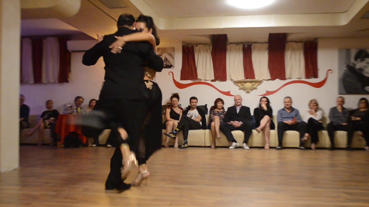 Nora Witanowsky e Juan Carlos Martinez, alla Milonga La Rotonda! 4/4