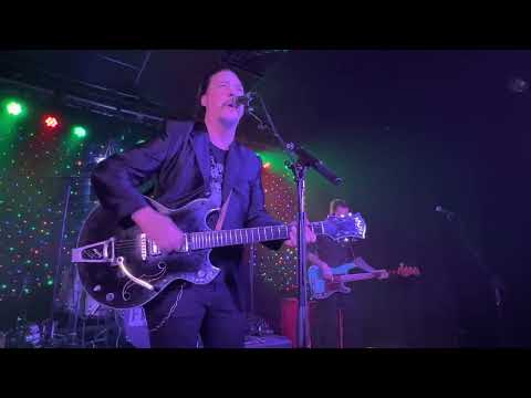 Jesse Dayton ‘Shake Your Hips’(Slim Harpo) & ‘Whole Lotta Rosie’(AC/DC) in Milwaukee, WI - 12.17.22