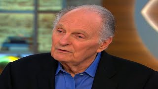 The One Co Star Alan Alda Couldn&#39;t Stand On MASH
