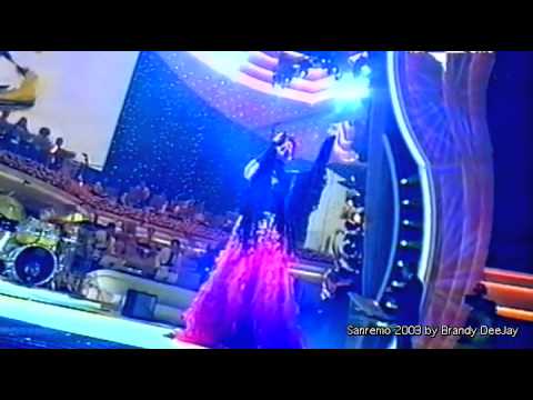 MARIA PIA & SUPERZOO - Tre Fragole (Sanremo 2003 - Prima Esibizione - AUDIO HQ)