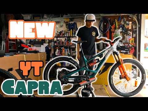 My New YT Capra Core 4 Unboxing & Build!